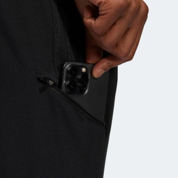 Adidas Men's Black Golf Pants -  Size 40" x 32" - Picture 2 of 16